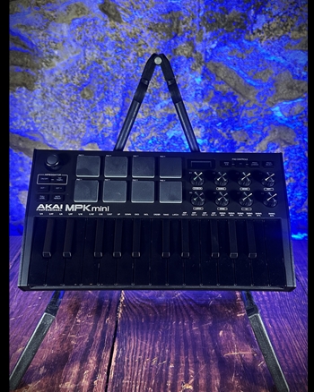 Akai MPK mini Laptop Keyboard and Pad Controller *USED*