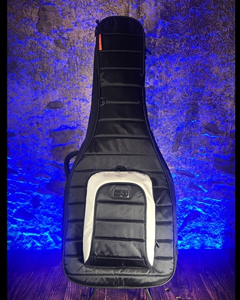 MONO M80 Jumbo Acoustic GIg Bag *USED*