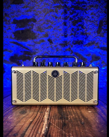 Yamaha THR5A - 10 Watt 2x3" Battery Powered Acoustic Guitar Combo *USED*