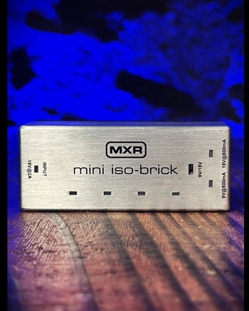 MXR M239 Mini Iso-Brick Power Supply *USED*