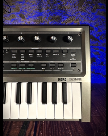 Korg MicroKORG2 37-Key Synthesizer/Vocoder *USED*