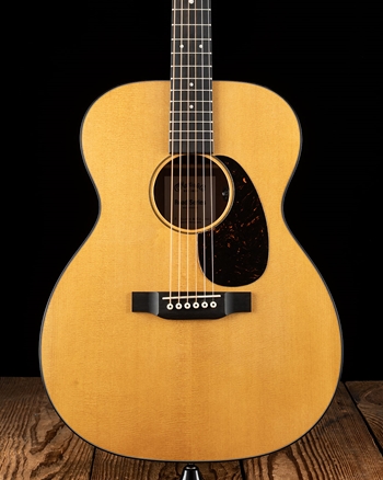 Martin 000-10E Retro - Natural