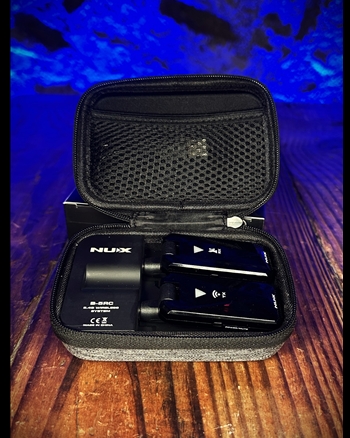 NUX B-5RC Guitar Wireless System *USED*