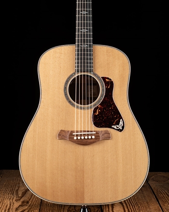 Taylor Gold Label 810e - Natural