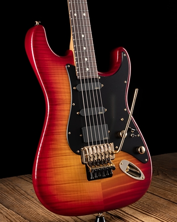 Suhr Limited Edition Classic S Studio - Cherry Burst