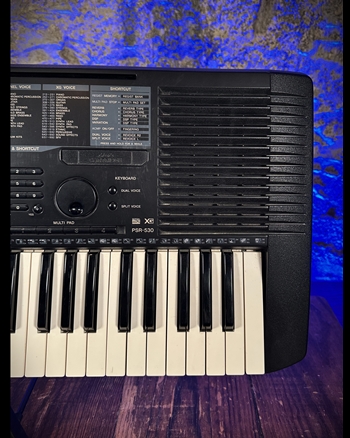 Yamaha PSR-530 - 61-Key Keyboard *USED*