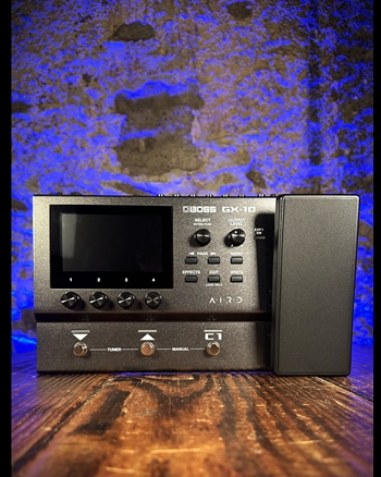 BOSS GX-10 Guitar Effects Processor *USED*