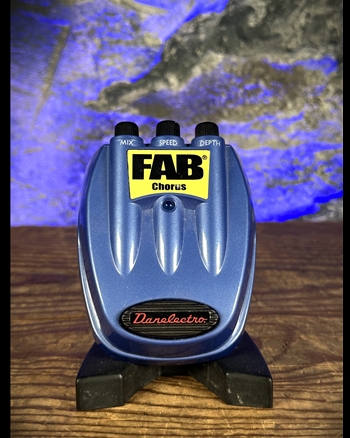 Danelectro Fab Chorus Pedal *USED*