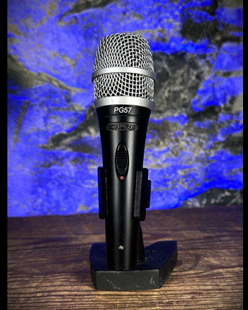 Shure PG57 Cardioid Dynamic Instrument Microphone *USED*