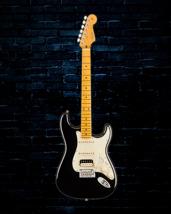Fender American Professional Stratocaster HSS - Black