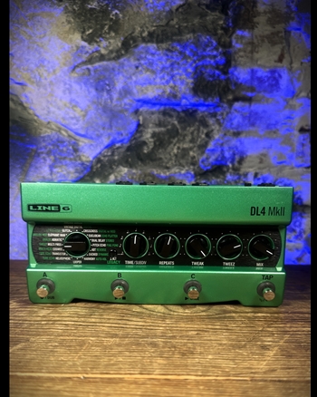 Line 6 DL4 MkII Delay Effects Pedal *USED*