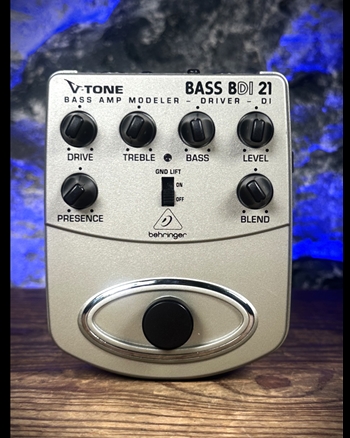 Behringer BDI21 V-Tone Bass Driver DI Pedal *USED*