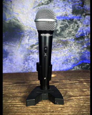 Rockville RMC-XLR Dynamic Wired Microphone *USED*