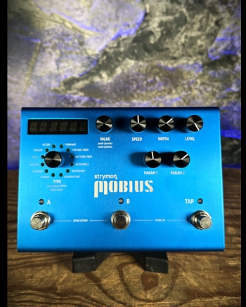Strymon Mobius Multidimensional Modulation Pedal *USED*