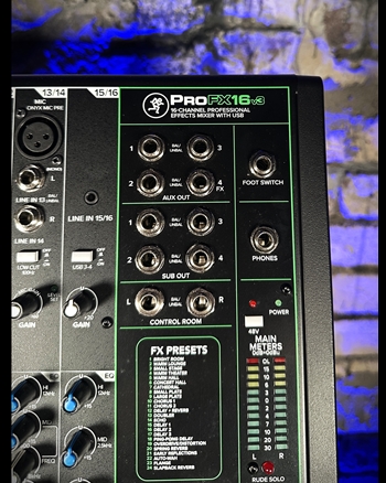 Mackie ProFX16v3 16-Channel Effects Mixer w/USB *USED*