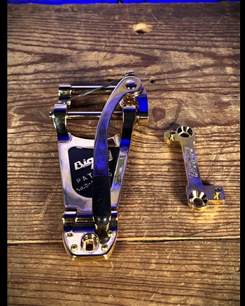 Bigsby B7 Vibrato Gold Tailpiece w/Vibramate *USED*