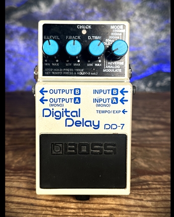 BOSS DD-7 Digital Delay Pedal *USED*