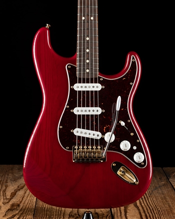 Fender Deluxe Players Stratocaster - Crimson Red Transparent *USED*