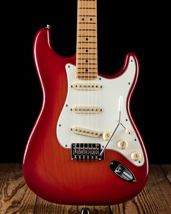 Fender Player II Stratocaster - Aged Cherry Burst *USED*